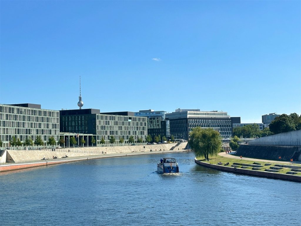 Spree Regierungsviertel