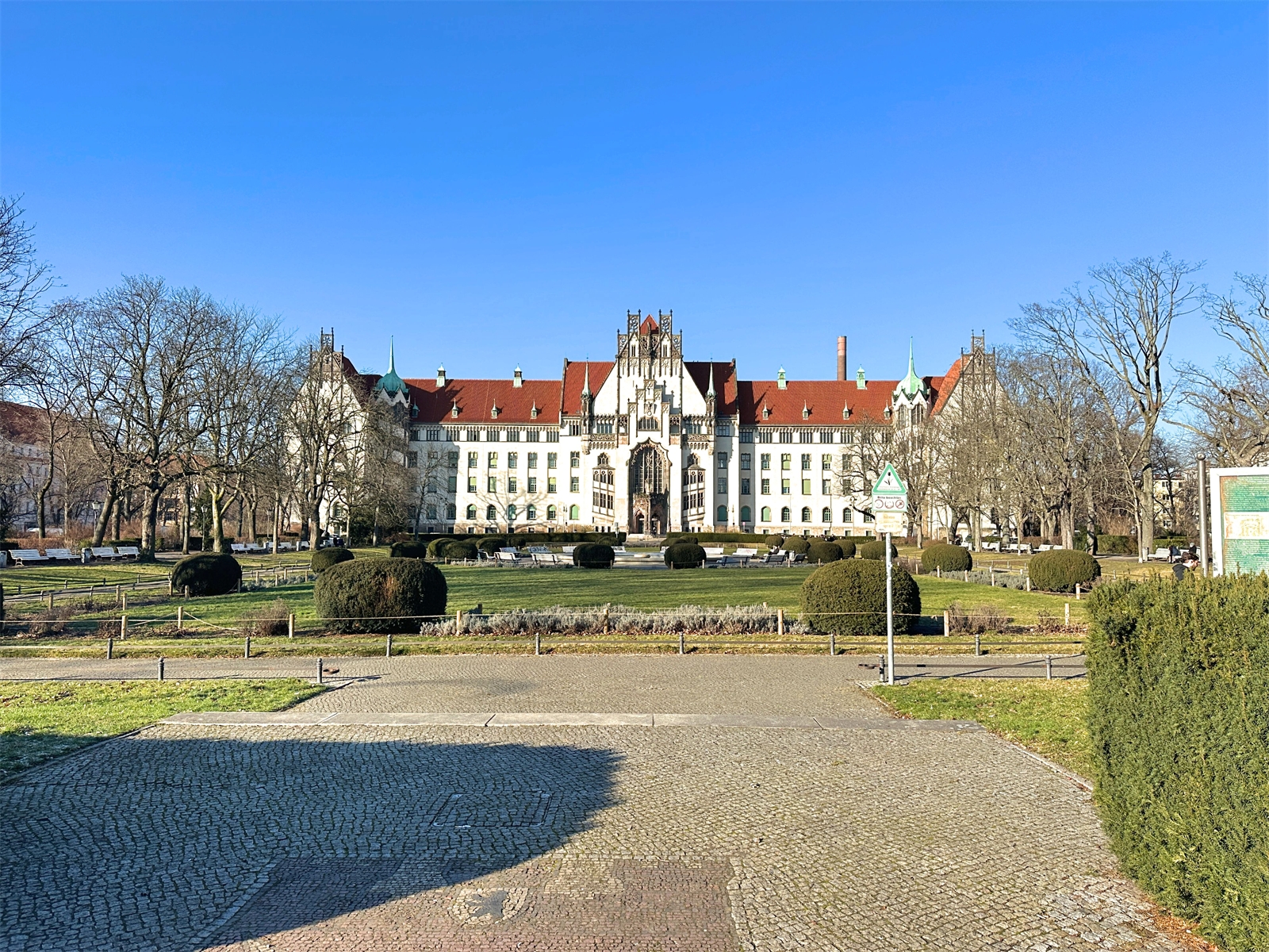 Brunnenplatz