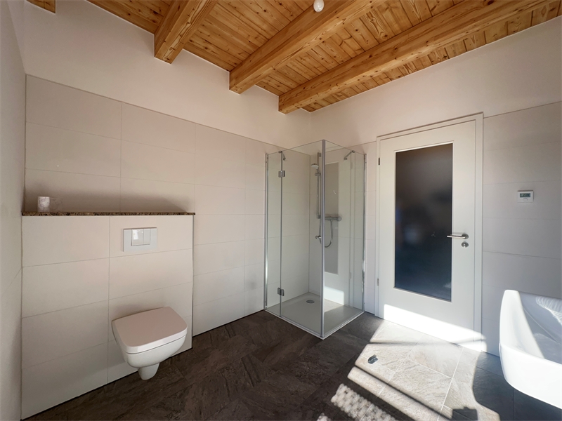 Badezimmer EG